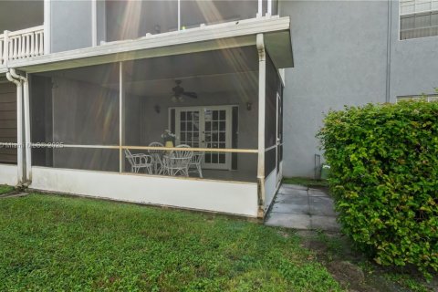 Снять в аренду кондоминиум в Дейви, Флорида 2 спальни, 105.91м2, № 1944861 - фото 30