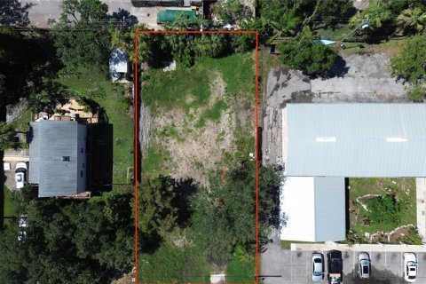 Land in Tampa, Florida № 1443803 - photo 1