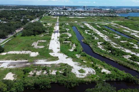 Land in Tampa, Florida № 1443803 - photo 5