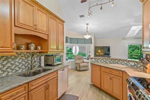 Casa en venta en New Smyrna Beach, Florida, 3 dormitorios, 193.98 m2 № 1876253 - foto 18