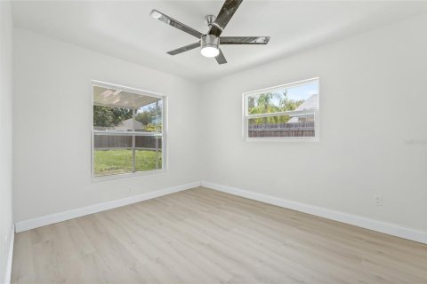House in Oldsmar, Florida 3 bedrooms, 96.99 sq.m. № 1885480 - photo 22
