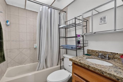 Condominio en venta en Miami, Florida, 2 dormitorios, 84.91 m2 № 2031999 - foto 20