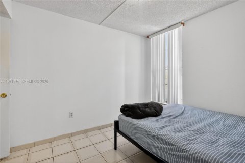 Condominio en venta en Miami, Florida, 2 dormitorios, 84.91 m2 № 2031999 - foto 18