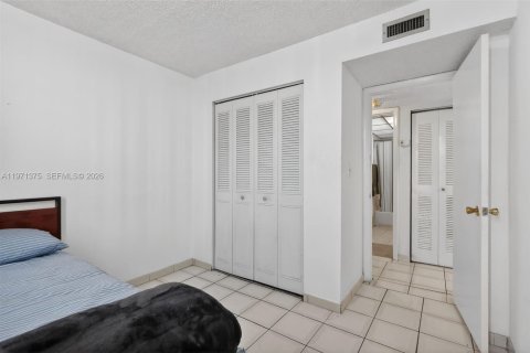 Condominio en venta en Miami, Florida, 2 dormitorios, 84.91 m2 № 2031999 - foto 17