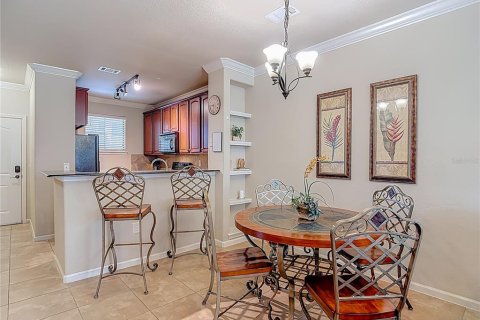 Copropriété à vendre à Davenport, Floride: 2 chambres, 96.53 m2 № 2148542 - photo 6