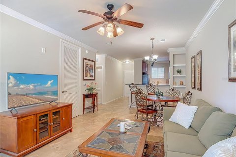 Copropriété à vendre à Davenport, Floride: 2 chambres, 96.53 m2 № 2148542 - photo 4