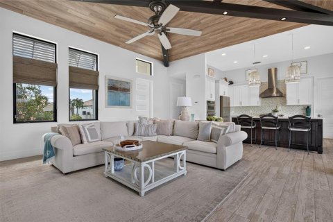 Villa ou maison à vendre à Punta Gorda, Floride: 3 chambres, 219.06 m2 № 2424012 - photo 5