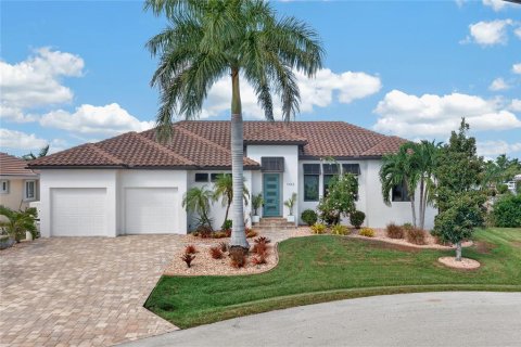 Villa ou maison à Punta Gorda, Floride 3 chambres, 219.06 m2 № 2424012