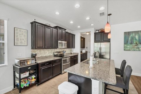 Casa en venta en Sarasota, Florida, 4 dormitorios, 257.43 m2 № 1824452 - foto 5