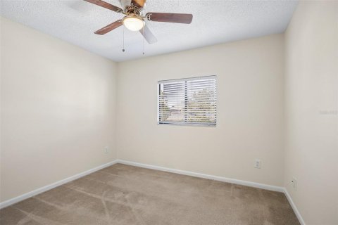 Casa en venta en Tampa, Florida, 4 dormitorios, 179.49 m2 № 2420561 - foto 25