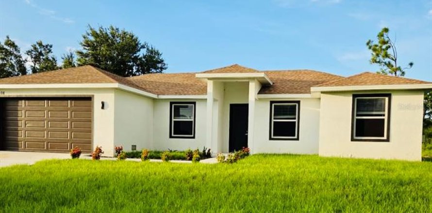 Casa en Port Charlotte, Florida 4 dormitorios, 155.52 m2 № 1915536