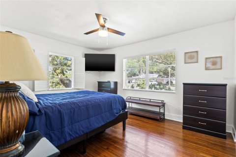 Villa ou maison à louer à Clearwater, Floride: 2 chambres, 108.14 m2 № 1882852 - photo 8