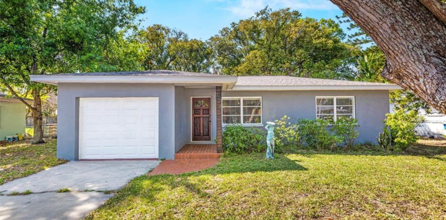 Villa ou maison à Clearwater, Floride 2 chambres, 108.14 m2 № 1882852