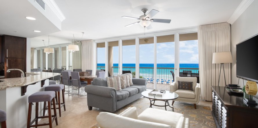 Condo in Destin, Florida, 3 bedrooms № 560844