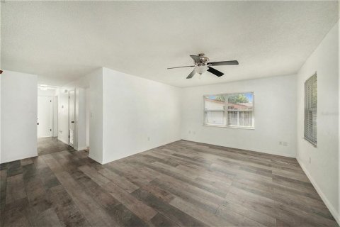 House in Spring Hill, Florida 2 bedrooms, 94.39 sq.m. № 1794986 - photo 10