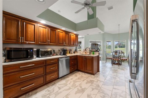 Villa ou maison à vendre à Weeki Wachee, Floride: 3 chambres, 223.24 m2 № 1762304 - photo 11