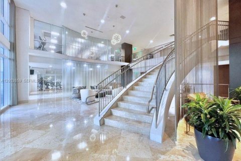 Condo in Fort Lauderdale, Florida, 2 bedrooms  № 2068211 - photo 6