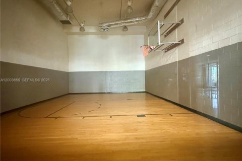 Condo in Fort Lauderdale, Florida, 2 bedrooms  № 2068211 - photo 29