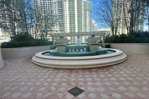 Condo in Fort Lauderdale, Florida, 2 bedrooms  № 2068211 - photo 27