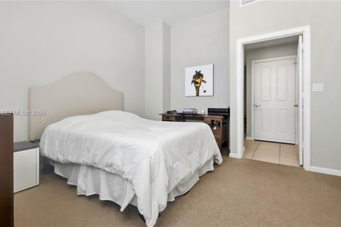 Condo in Fort Lauderdale, Florida, 2 bedrooms  № 2068211 - photo 21