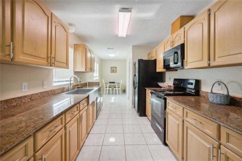 Casa en venta en Dade City, Florida, 3 dormitorios, 118.73 m2 № 1525409 - foto 3