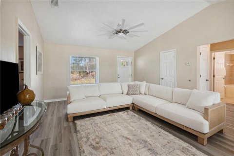Casa en venta en Dade City, Florida, 3 dormitorios, 118.73 m2 № 1525409 - foto 11
