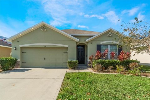 Casa en venta en Kissimmee, Florida, 4 dormitorios, 171.5 m2 № 1734575 - foto 1