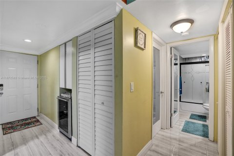 Copropriété à vendre à Lauderhill, Floride: 2 chambres, 96.62 m2 № 1925976 - photo 17