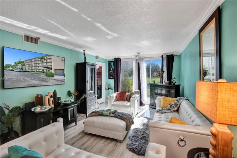 Copropriété à vendre à Lauderhill, Floride: 2 chambres, 96.62 m2 № 1925976 - photo 11