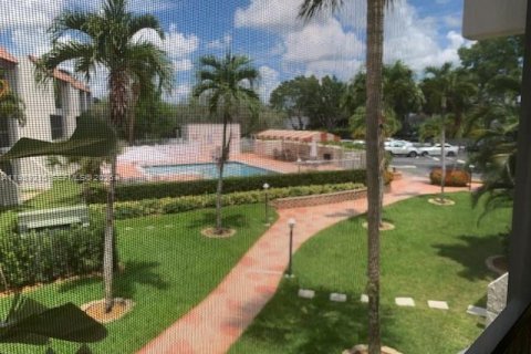 Copropriété à louer à Weston, Floride: 2 chambres, 102.75 m2 № 2051889 - photo 8
