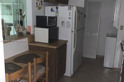 Copropriété à louer à Weston, Floride: 2 chambres, 102.75 m2 № 2051889 - photo 12