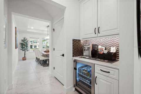 Casa en venta en Wesley Chapel, Florida, 6 dormitorios, 388.42 m2 № 1918018 - foto 26