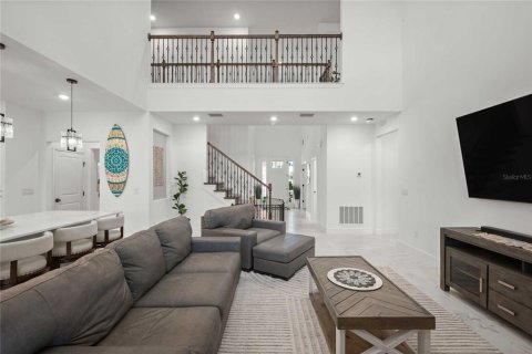 Casa en venta en Wesley Chapel, Florida, 6 dormitorios, 388.42 m2 № 1918018 - foto 7