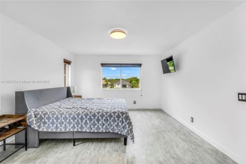 House in Weston, Florida 5 bedrooms, 208.1 sq.m. № 1930173 - photo 22