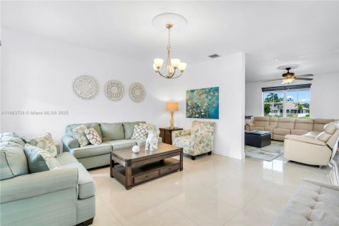 House in Weston, Florida 5 bedrooms, 208.1 sq.m. № 1930173 - photo 11