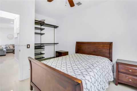 House in Weston, Florida 5 bedrooms, 208.1 sq.m. № 1930173 - photo 29