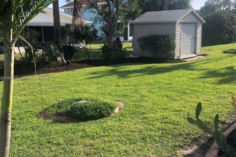 Купить виллу или дом в Хатчинсон-Айленд-Саут, Флорида 6 комнат, 151.62м2, № 2064636 - фото 26