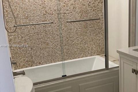 Купить виллу или дом в Хатчинсон-Айленд-Саут, Флорида 6 комнат, 151.62м2, № 2064636 - фото 18