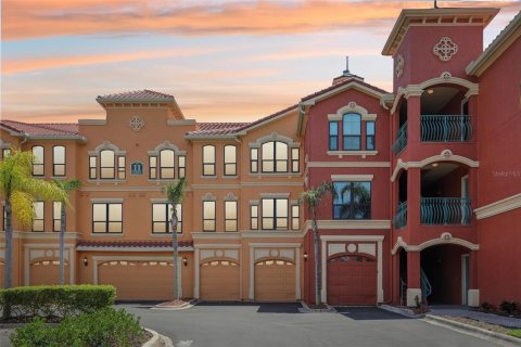 Condo in Clearwater, Florida, 2 bedrooms  № 1722242 - photo 1