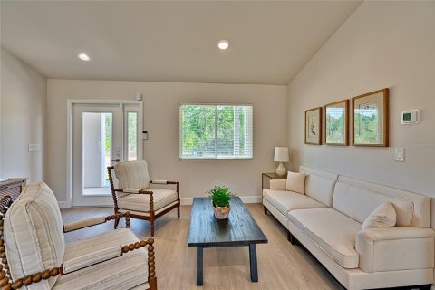 House in Hawthorne, Florida 3 bedrooms, 134.62 sq.m. № 1110172 - photo 9