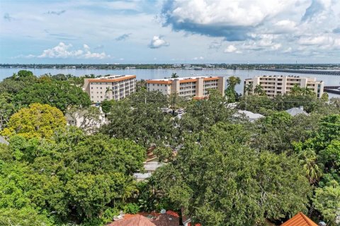 Immobilier commercial à vendre à Bradenton, Floride: 3 chambres, 163.32 m2 № 1884886 - photo 30