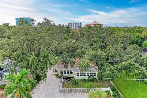 Immobilier commercial à vendre à Bradenton, Floride: 3 chambres, 163.32 m2 № 1884886 - photo 4