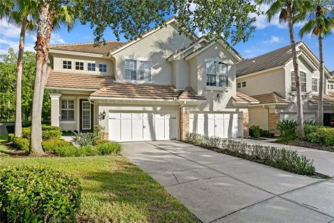 Townhouse in Tampa, Florida 3 bedrooms, 192.59 sq.m. № 1885172 - photo 1