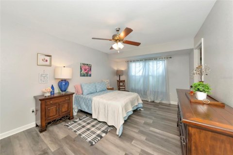 Villa ou maison à vendre à North Port, Floride: 3 chambres, 155.61 m2 № 2135084 - photo 19
