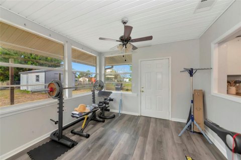 Villa ou maison à vendre à North Port, Floride: 3 chambres, 155.61 m2 № 2135084 - photo 15