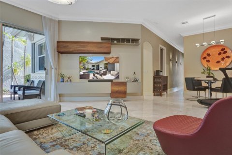 Villa ou maison à louer à Hollywood, Floride: 3 chambres, 165.74 m2 № 2087967 - photo 4