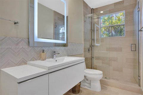 Villa ou maison à louer à Hollywood, Floride: 3 chambres, 165.74 m2 № 2087967 - photo 12