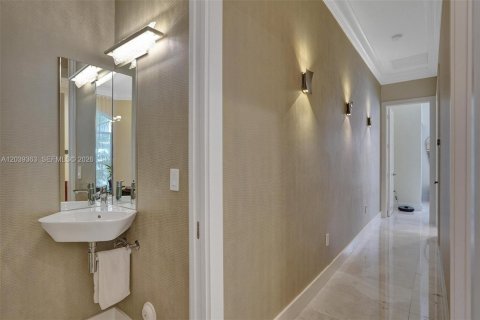 Villa ou maison à louer à Hollywood, Floride: 3 chambres, 165.74 m2 № 2087967 - photo 23