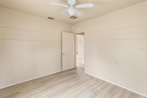 Villa ou maison à vendre à Saint Petersburg, Floride: 2 chambres, 85.93 m2 № 2408938 - photo 21