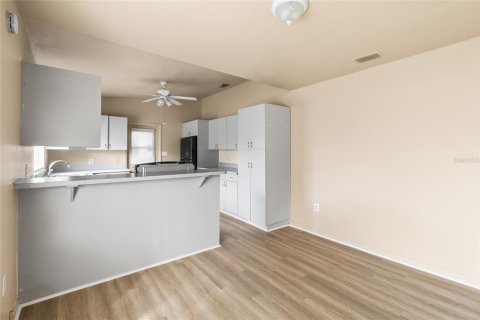 Villa ou maison à vendre à Saint Petersburg, Floride: 2 chambres, 85.93 m2 № 2408938 - photo 12